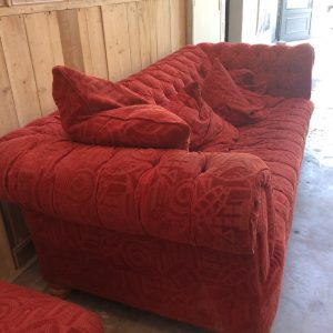Grand canapé cosy esprit Chesterfield