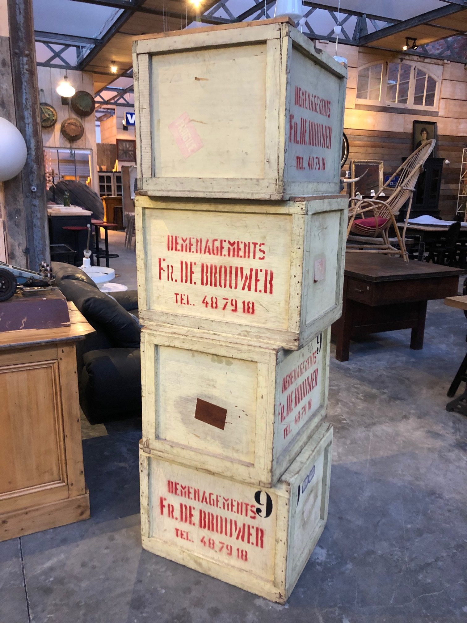 Ancienne caisse en bois Compagnie Générale du Lait RUMILLY - Lait MONT