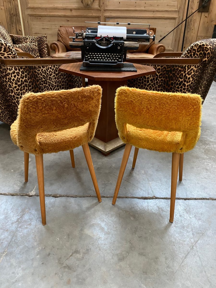 2 Chaises moumoutes - chaises fourrure - Dralon - année 70