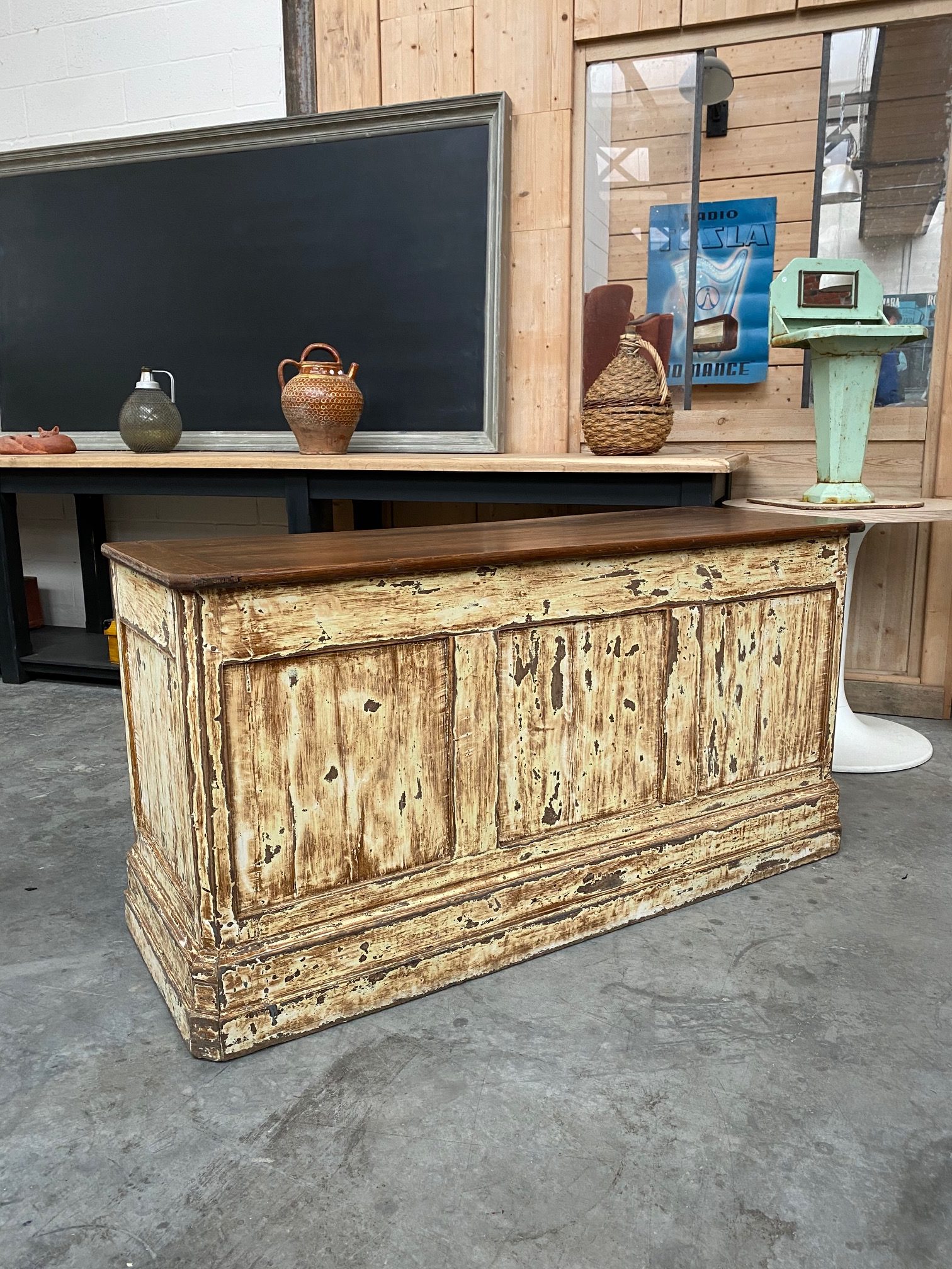 Ancien bureau patiné - Nord Factory