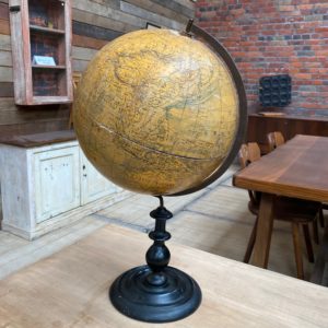 Globe terrestre vintage - Nord Factory
