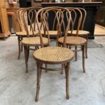 Suite de 6 chaises cannées anciennes de style « Thonet »