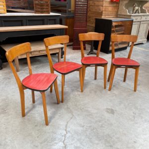 Suite de 4 chaises de bistrot années 60