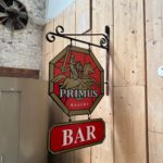 Double enseigne de bar « Primus »