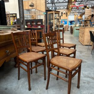 Suite de 6 chaises bistrot Années 20