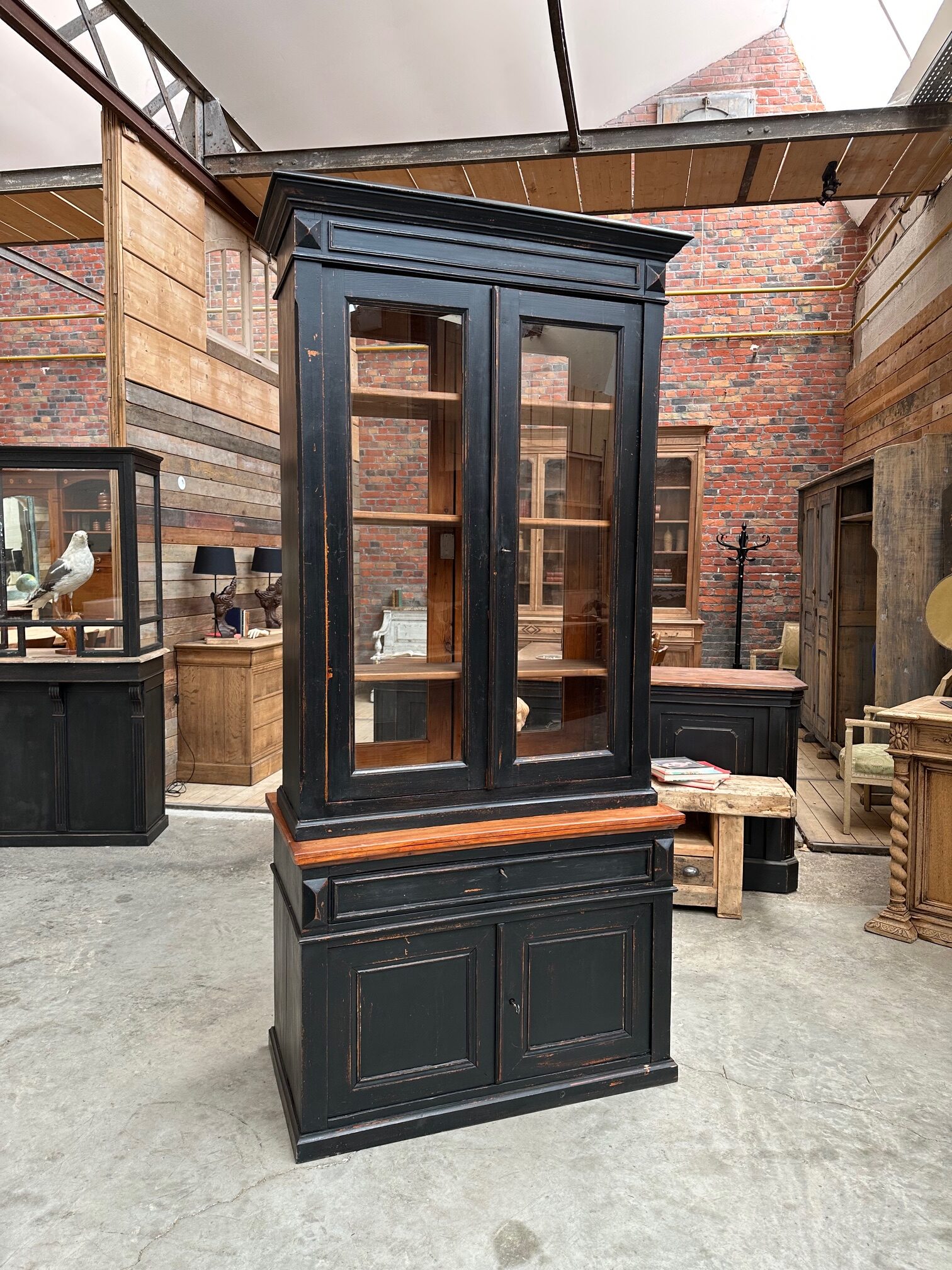 Vitrine de centre de Magasin Début XXème - Nord Factory
