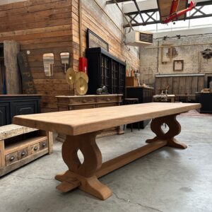 Grande Table de Type Monastère