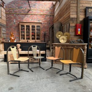 Suite de 24 chaises Baumann 80's