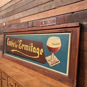 Ancienne enseigne de Bar peinte