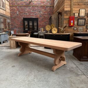 Grande table monastère en acajou