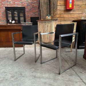 Paire de fauteuils Arrben 80's