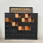 Immense meuble de métier patiné début XXème