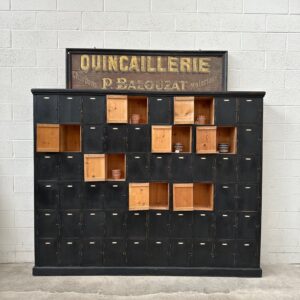 Immense meuble de métier patiné début XXème