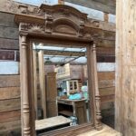 Miroir en noyer Fin XIXème