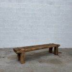 Table basse brutaliste