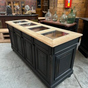 Comptoir vitrine patiné