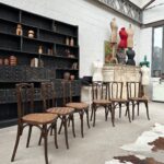 Suite de 6 chaises de bistrot FISCHEL