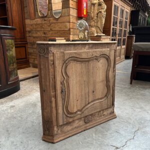 Encoignure en chêne XVIIIème