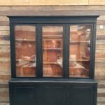 Grande bibliothèque patinée