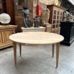 Table ronde en orme Début XXème