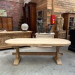 Table de type monastère en  chêne massif