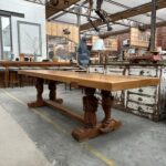 Table de montagne années 50 en orme massif