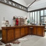 Grand comptoir de bar d&rsquo;angle fin XIXème