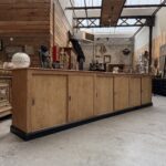 Immense meuble d&rsquo;atelier