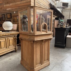 Comptoir d'accueil Début XXème