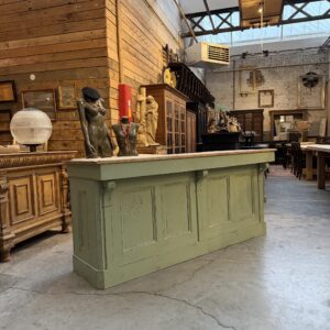 Comptoir patiné vert Début XXème